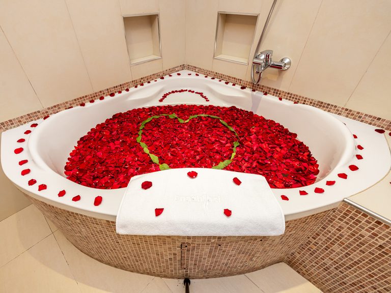 Enashipai Resort and Spa