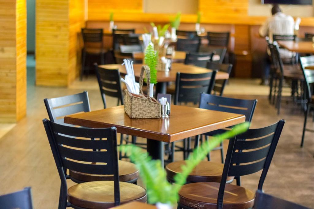 Victoria Comfort Inn