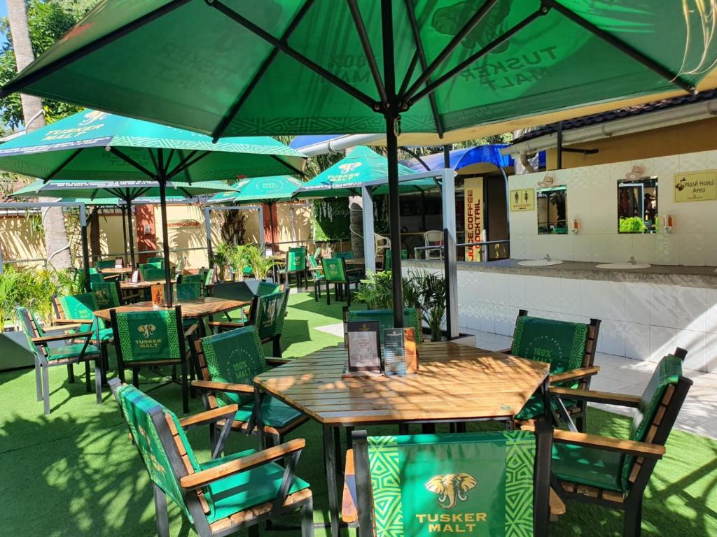 The VIP Luxury Lounge Hotel