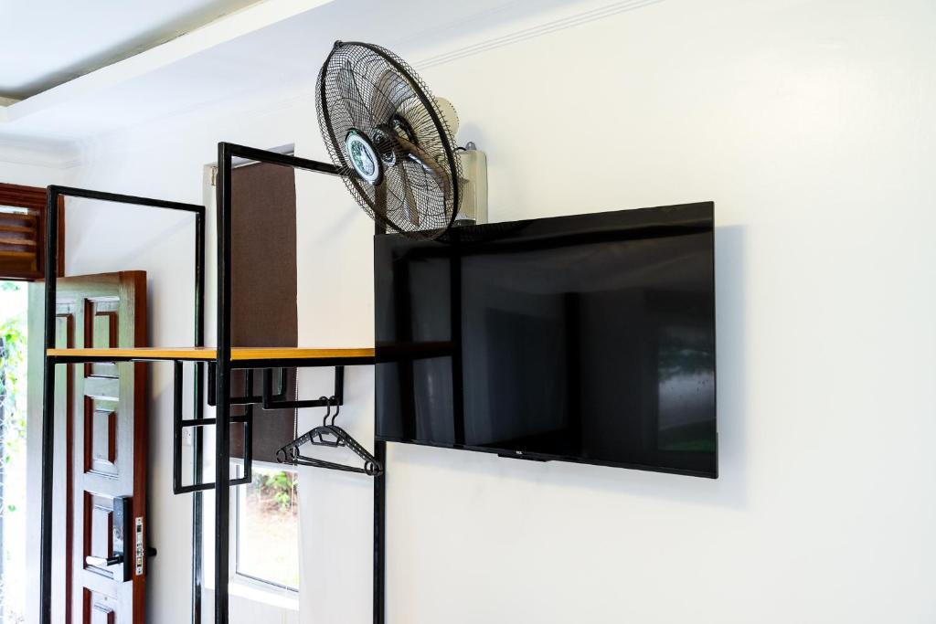 Harry’s Kisumu Oasis