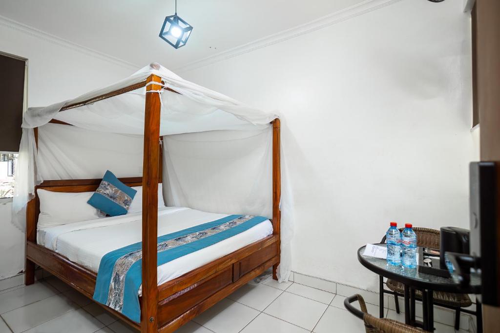 Harry’s Kisumu Oasis