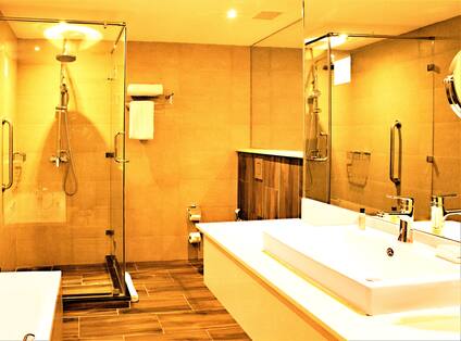 DoubleTree by Hilton