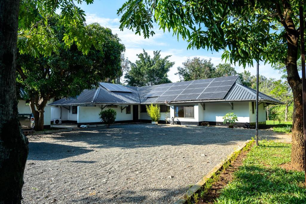 Harry’s Kisumu Oasis