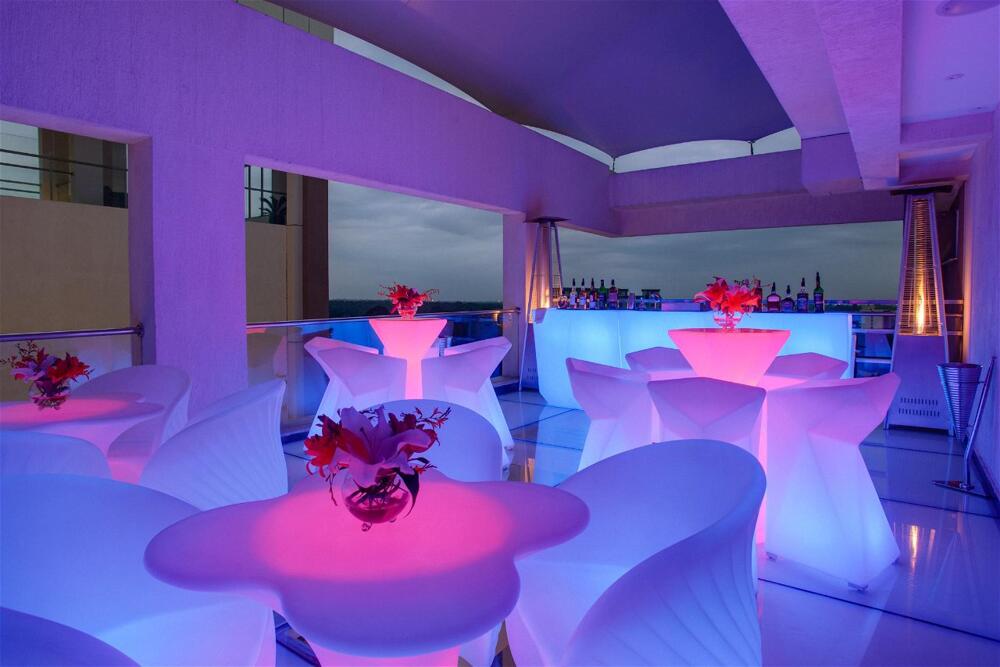 The Concord Hotel & Suites