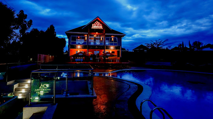 Aberdare Prestige & Royal Cottages