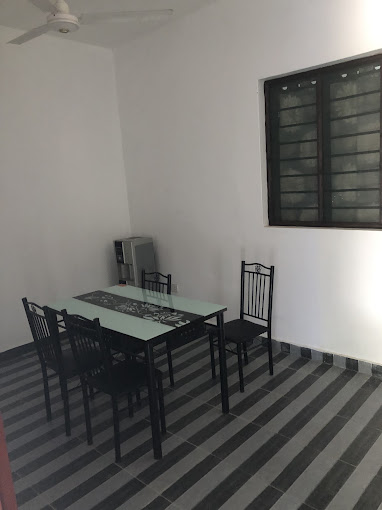 Eddy’s cottage watamu