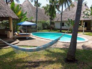 Coco’s Paradise Cottages & Apartments