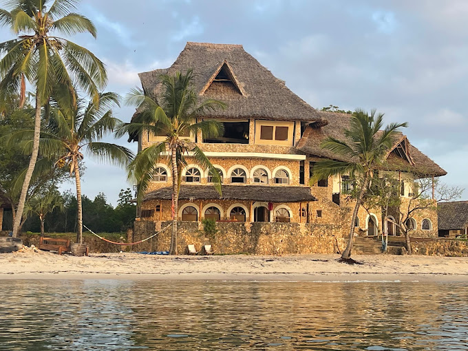 Mwazaro Beach Lodge