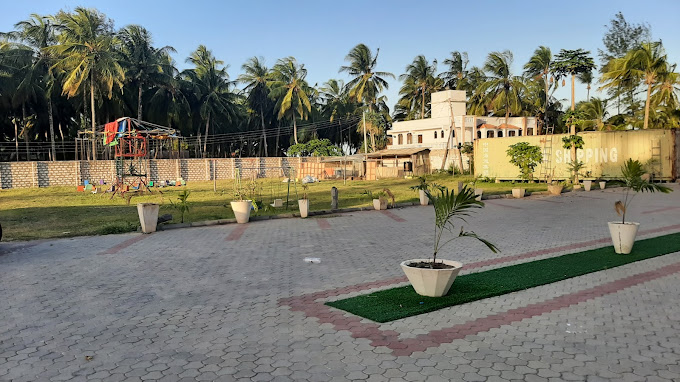 Salama Bling Beach Resort