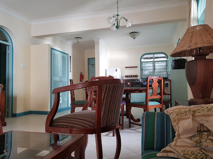 Royal Reserve Safari And Beach Club