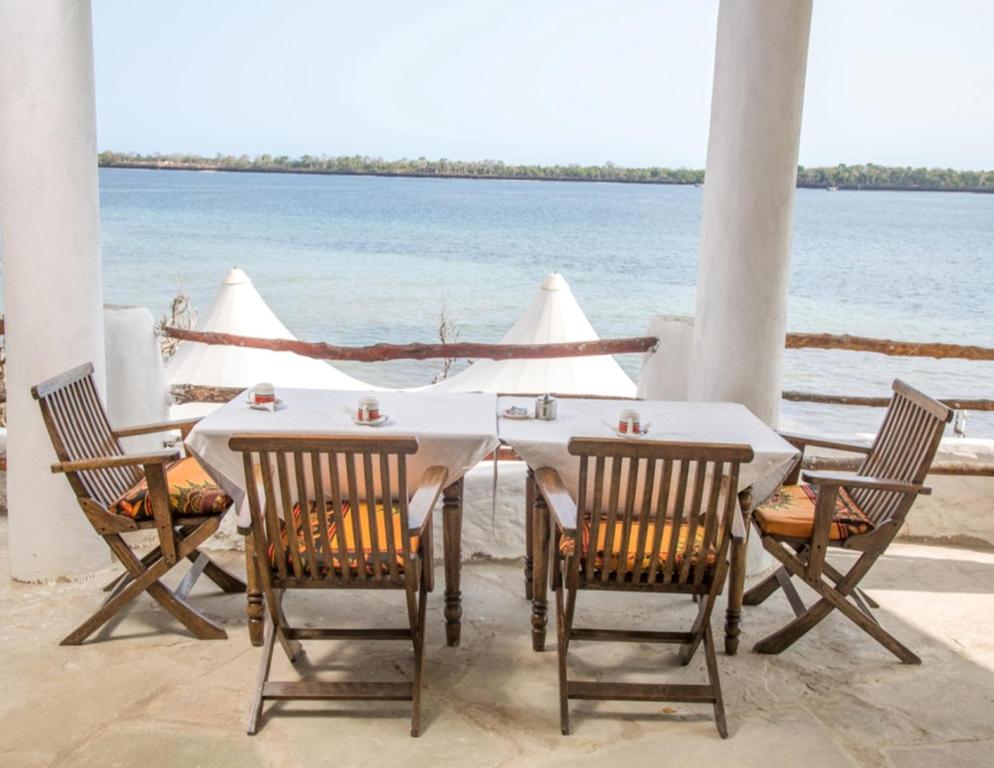 Shimoni Reef Lodge