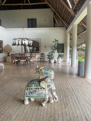 Cozy Point Luxury Villa