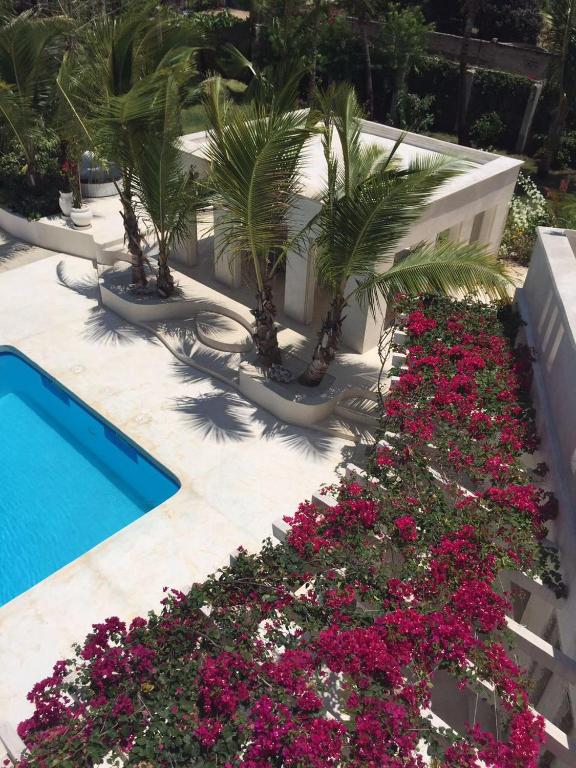 The Villa Luxury Suites Hotel