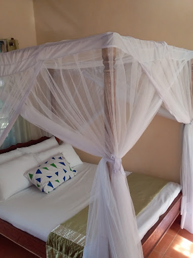 Comba Bush Beach Hotel