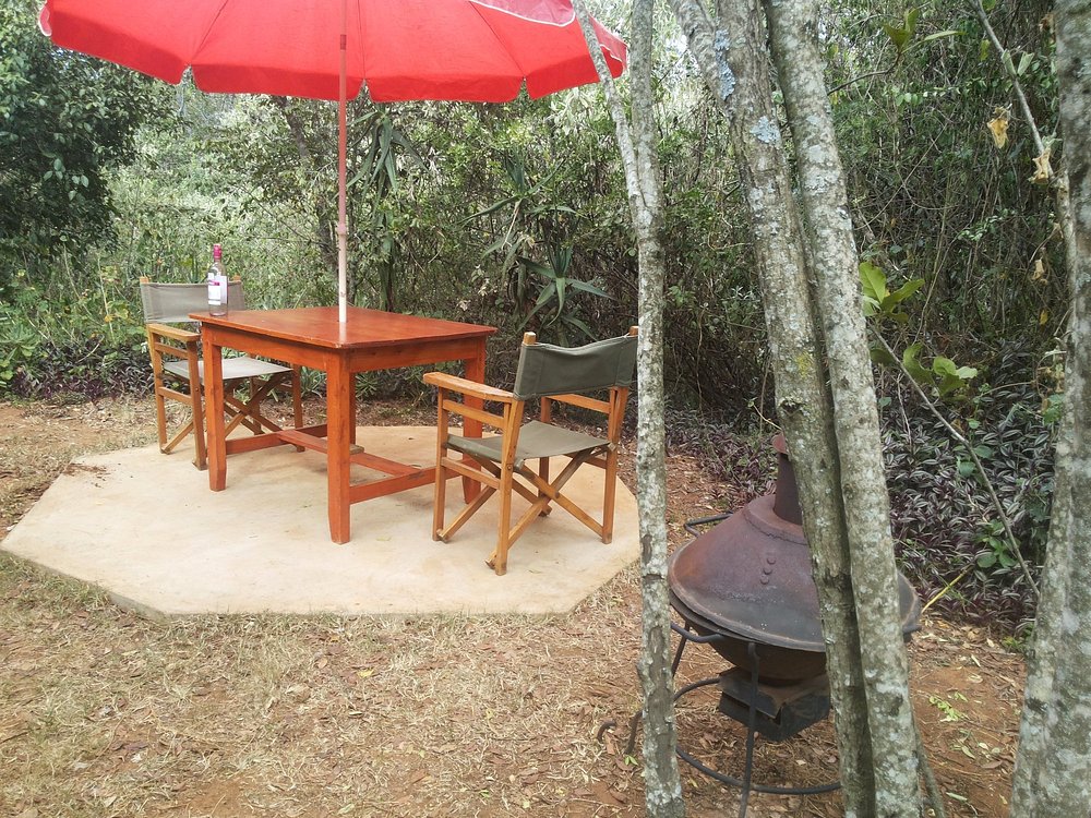 Colobus Cottages