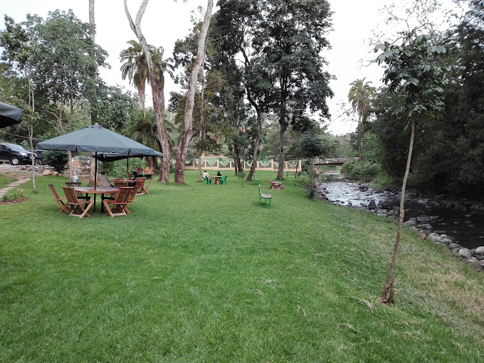 Chaka Riverside Gardens