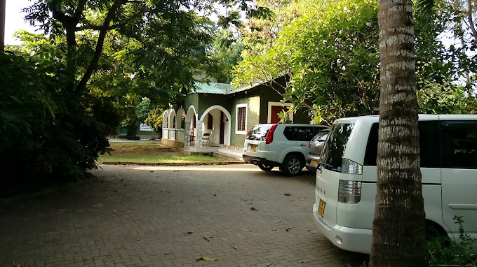 Diani Forest Lodge