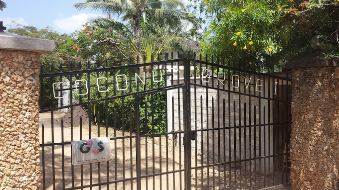 Coconut Grove – Diani Beach Villas