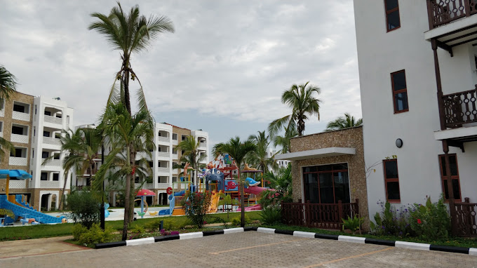 Sultan Palace Beach Resort