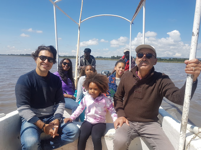 Samawati Lakeside Cottages