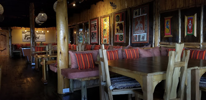 Rhino Watch Safari Lodge