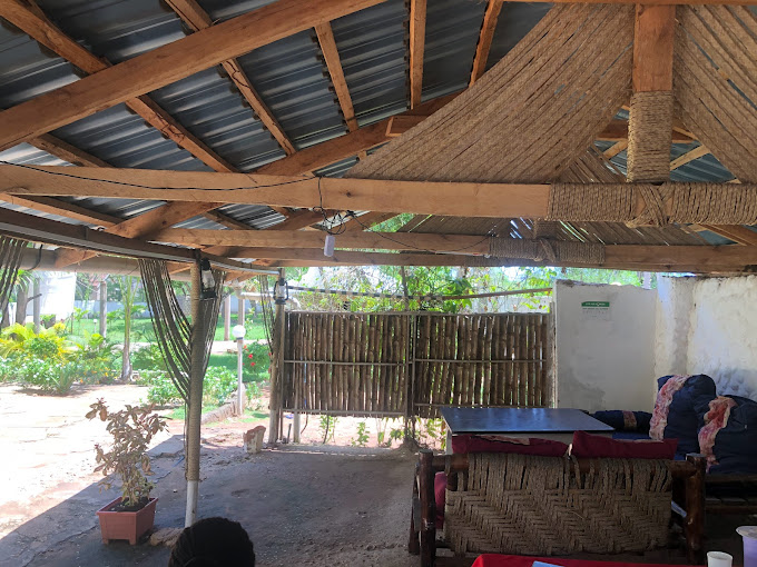 Comba Bush Beach Hotel