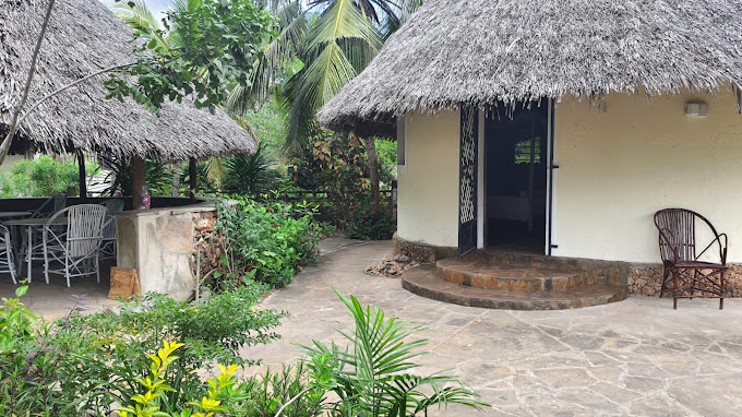 Masai Paradise Cottages