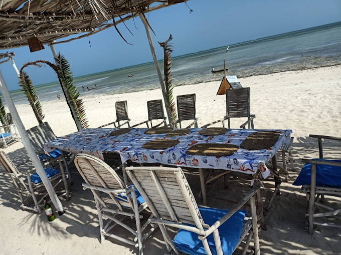 Alex Beach Bar & Restaurant