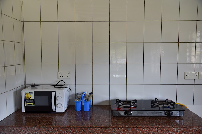 Simba Oryx Beach Cottages