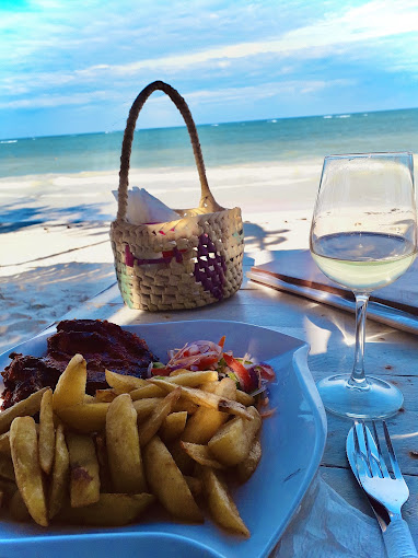 Copa cabban Beach Bar & Restaurant