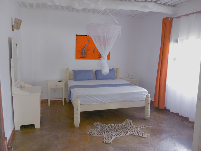 Coco’s Paradise Cottages & Apartments