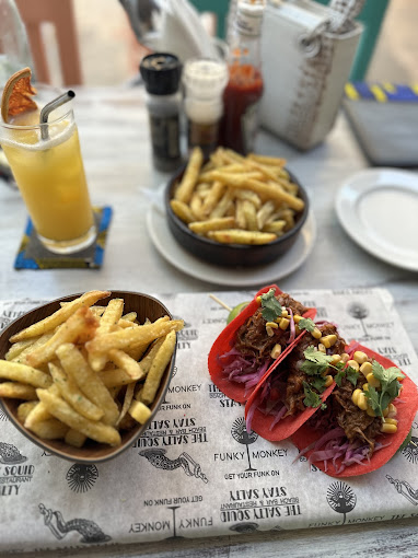 The salty squid beach bar & restaurant