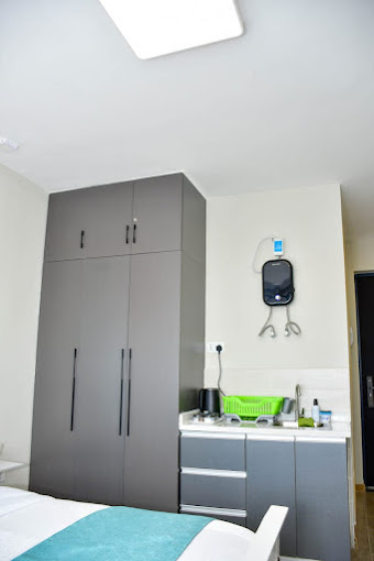 East Airport Accomodations