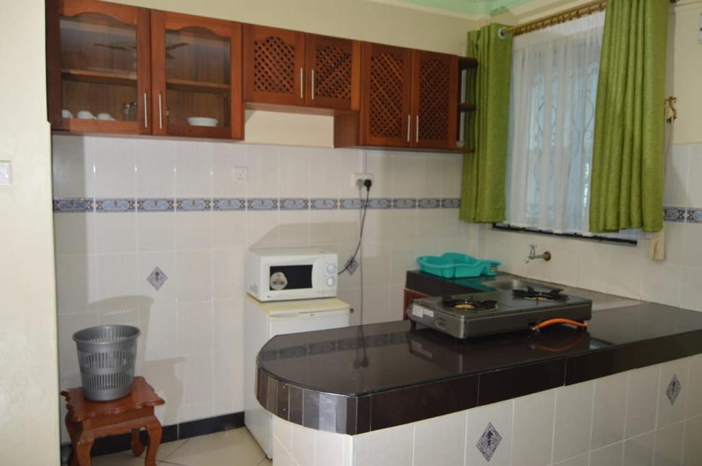 Prime Comfort Hotel, Lounge & Apartments, Mtwapa