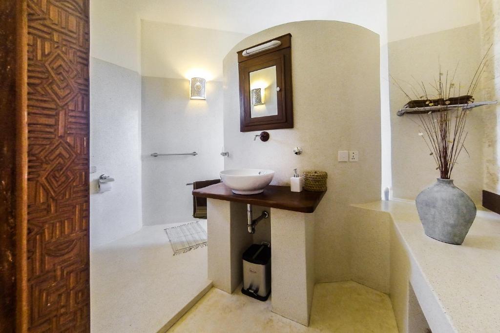 The Charming Lonno Lodge Watamu