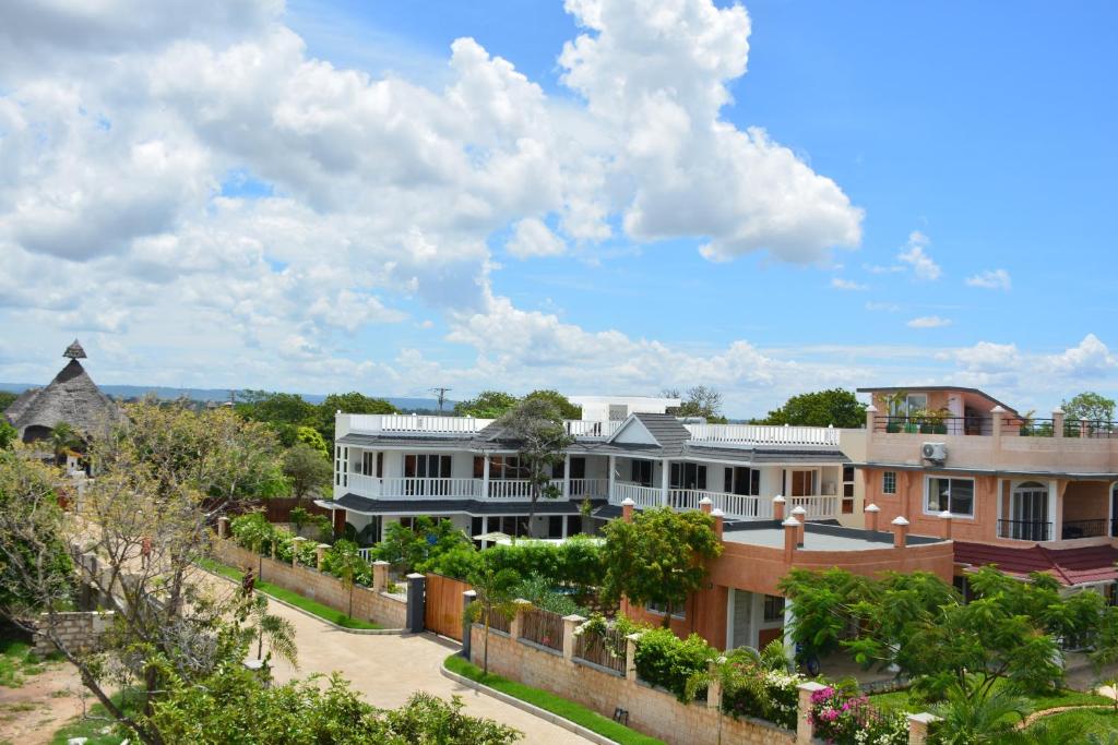 Fiorella Beach House