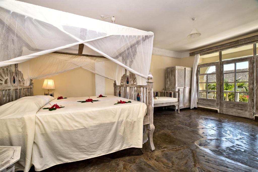 Jacaranda Beach Resort, Watamu