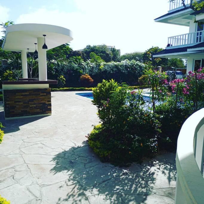 Fiorella Beach House