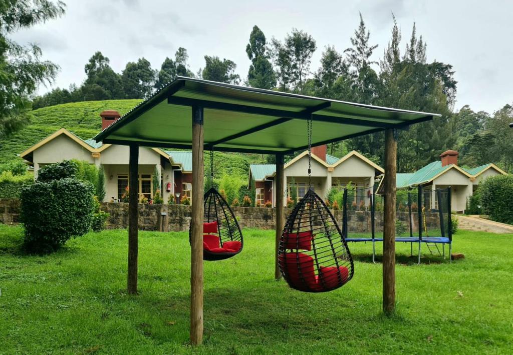 Paradise Farm Cottages Mbui