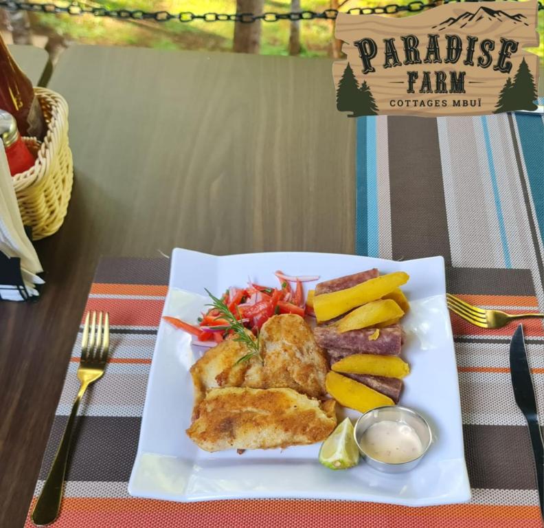 Paradise Farm Cottages Mbui