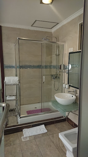 Igongo Country Hotel and Cultural Centre