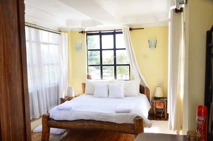 Samawati Lakeside Cottages