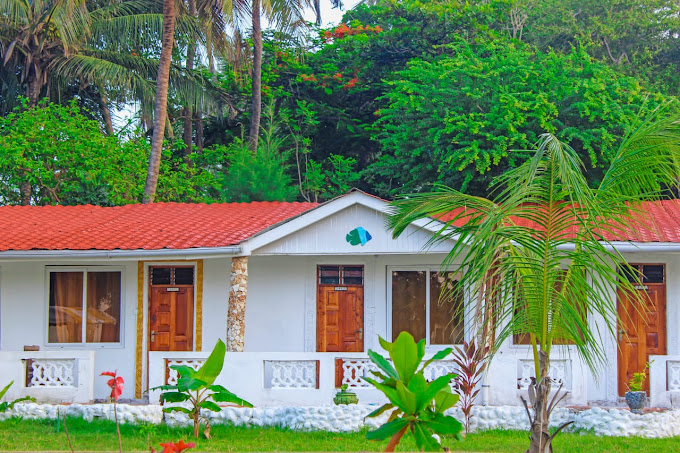 Oluwa Seun Beach Cottages