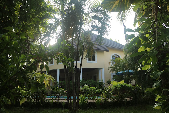 Villa Madagaskar (Diani Villas) B. Trompell