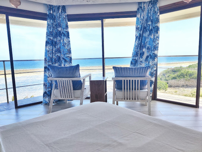 Romantic Beach House Vipingo