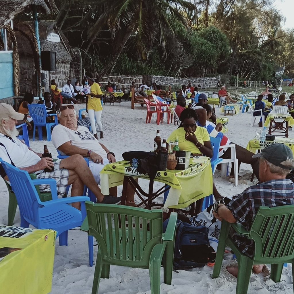 Amigos Beach Bar And Restaurant