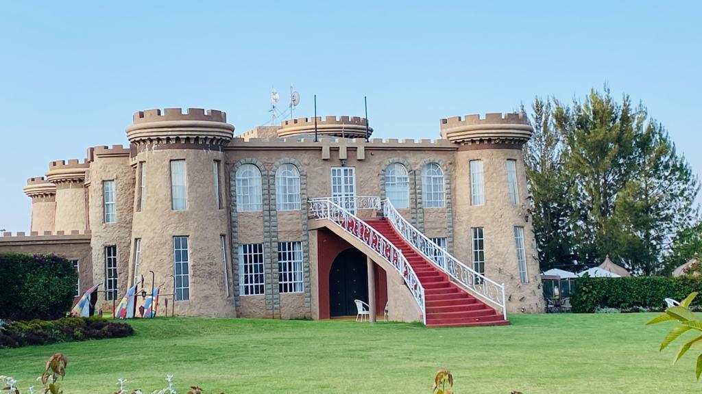 Tafaria Castle & Center for the Arts