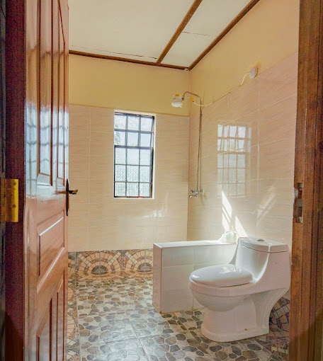 Mount Kenya Villas & Eco-camp