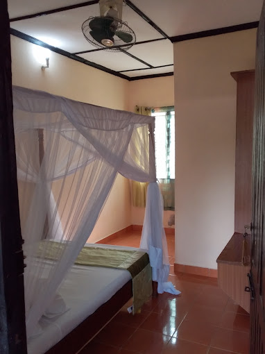 Comba Bush Beach Hotel