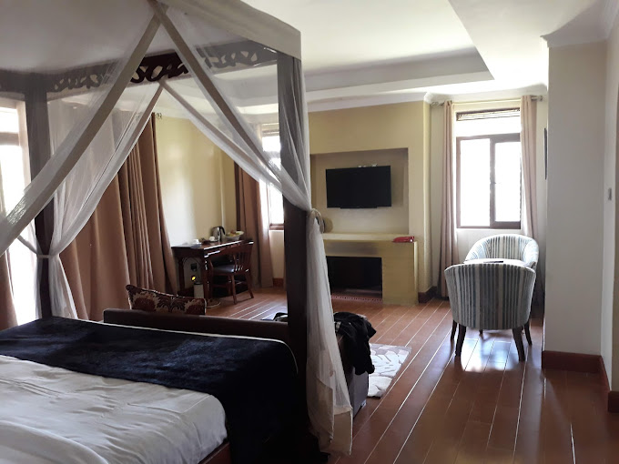 Giraffe Ark Game Lodge